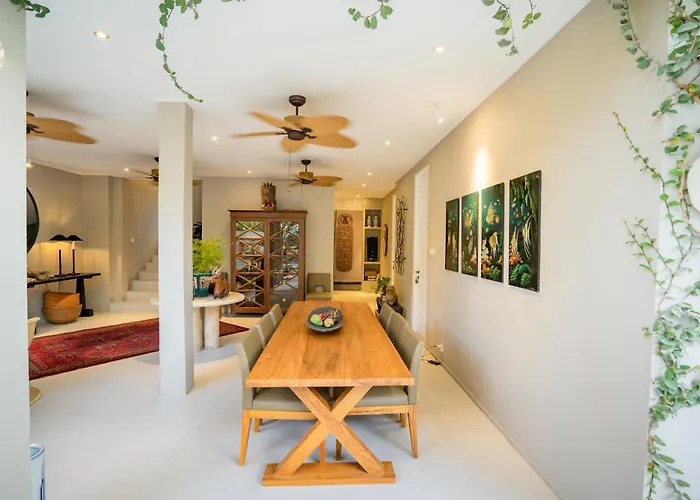 Villa Anam Khaya - 3br Pool In Prime Seminyak, Walk To *