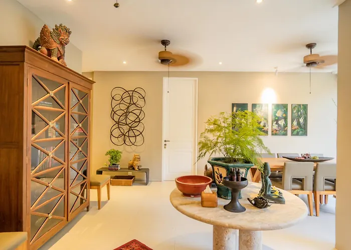 Anam Khaya - 3br Pool In Prime Seminyak, Walk To Villa